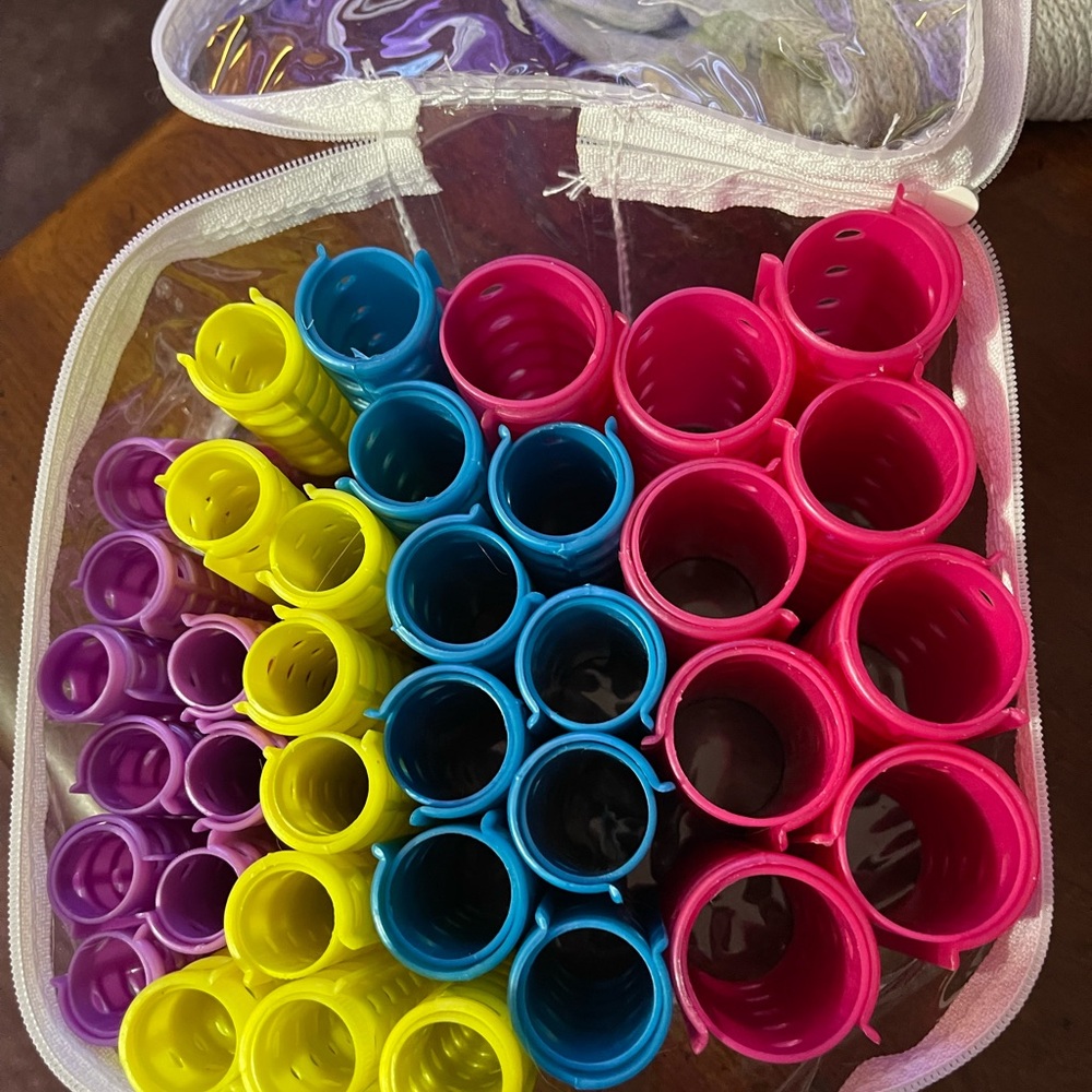 Conair Colorful plastic magnet snap over hair rollers. 36 rollers!   NWOT! - Picture 2 of 3